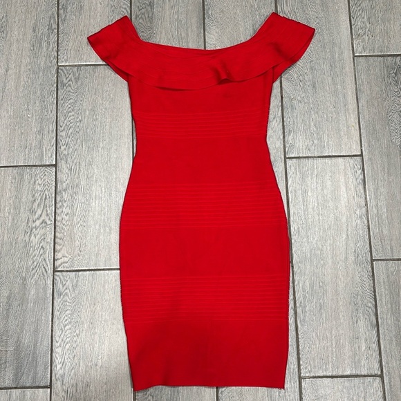 Miss Circle Dresses & Skirts - Miss Circle Bodycon Off the shoulder Bandage Red Dress Size Medium